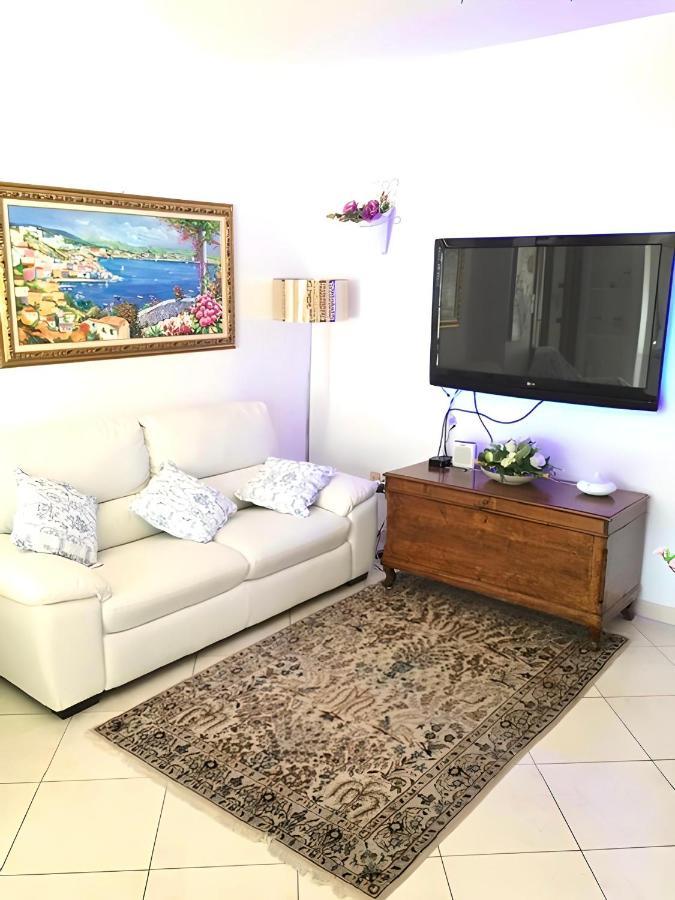 Casa Vacanze Esedra Apartment Pescara Exterior photo